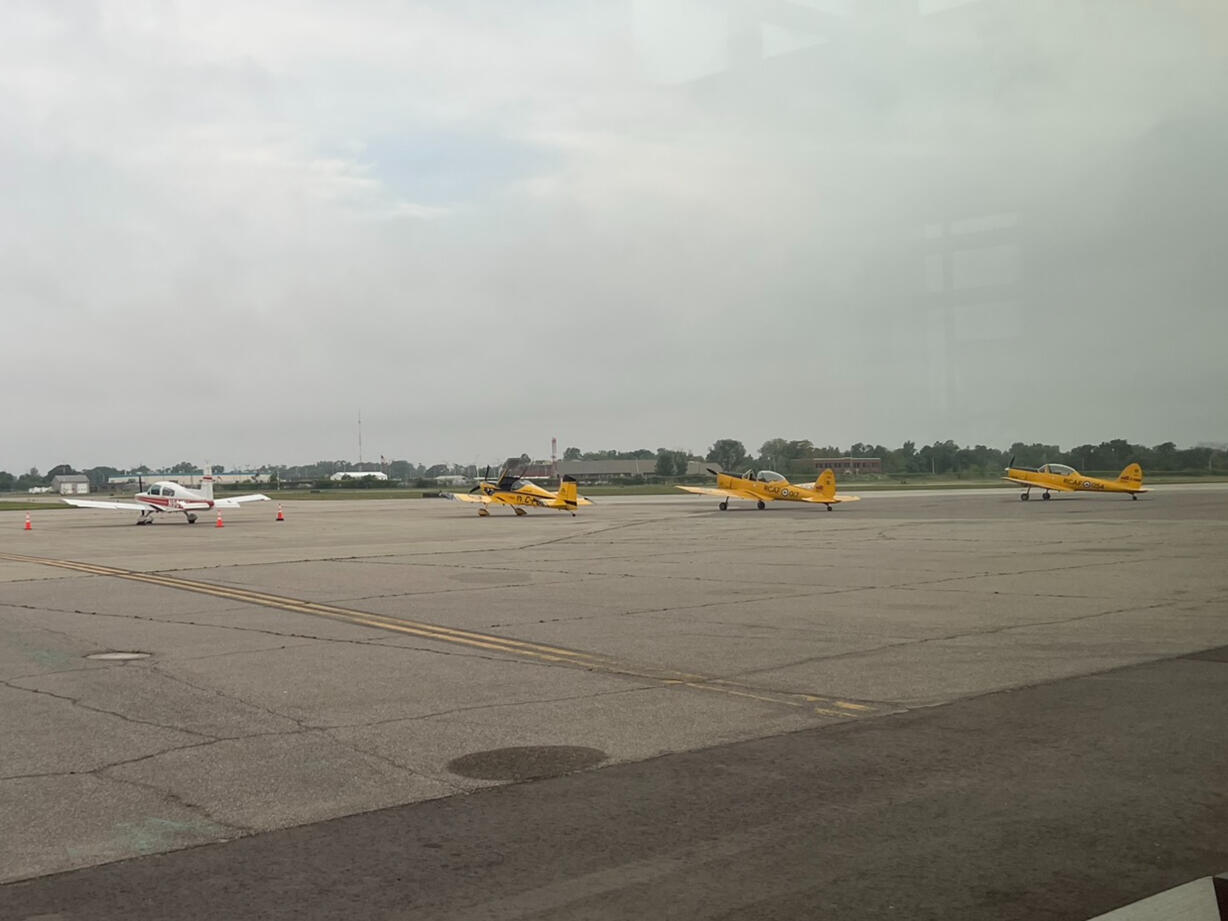 Waiting for low cloud to clear at Detroit City Airport